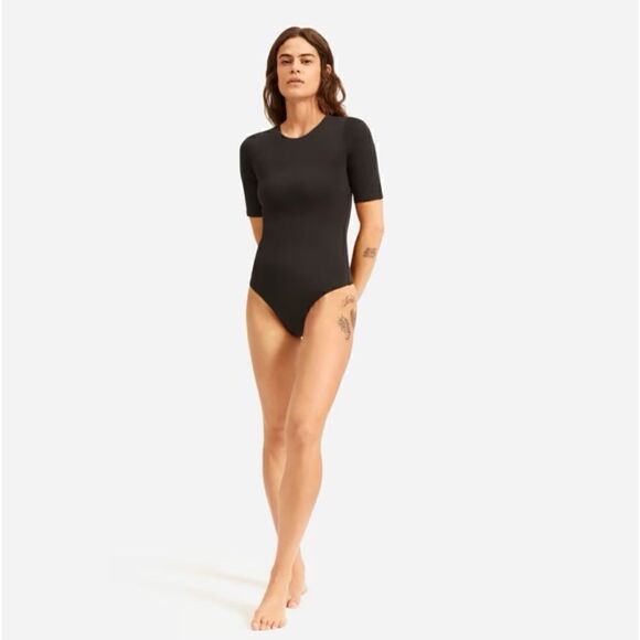 Everlane The Short-Sleeve Crew Neck Bodysuit in Black Size Small - Picture 1 of 7